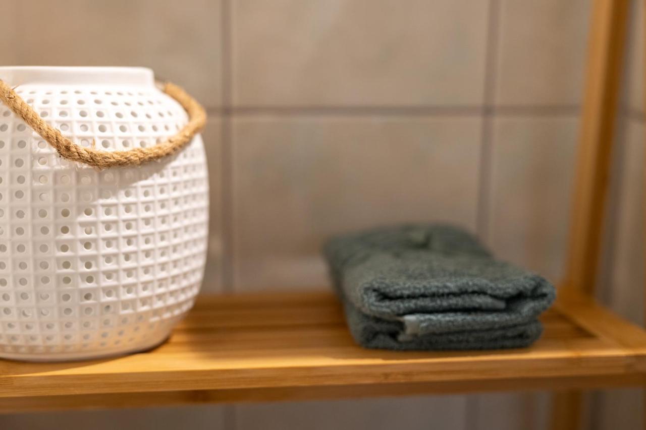 Toni Charming Apartment Im Idyllischem Villenviertel Mit Netflix Дрезден Екстериор снимка